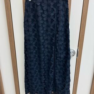 Baum Und Pferdgarten Elegant‎ Navy Lace Midi Skirt